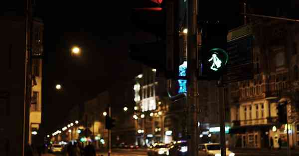 科大讯飞智能机器人使用说明