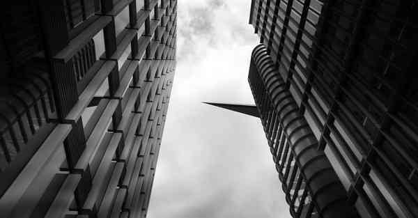 大数据包含设备数据的行业文章