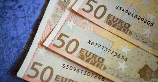 大数据包含设备数据的行业文章