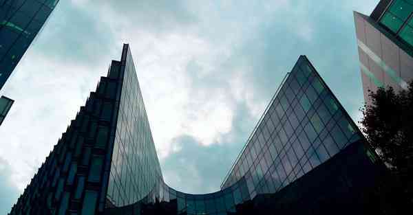 帮助企业大数据冲量