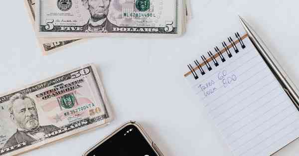 大数据包含设备数据的行业文章