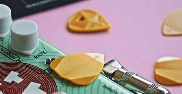 大数据包含设备数据的行业文章