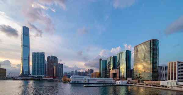 一键AI绘画白衣天使（画一幅白衣天使的教程）