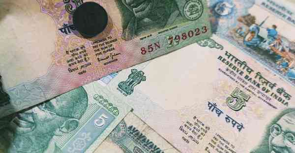 小头智能机器人，小机器人头像是什么牌子